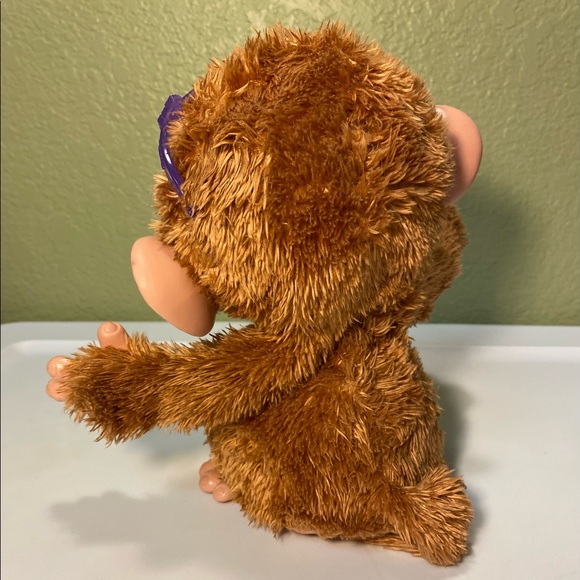 Hasbro FurReal Friends Baby Cuddles Monkey - Picture 8 of 12